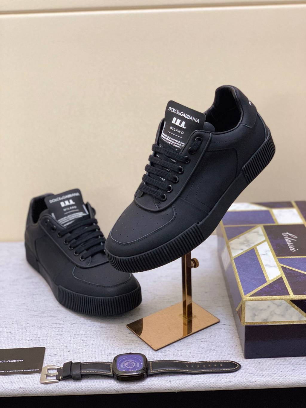 D*G sneaker